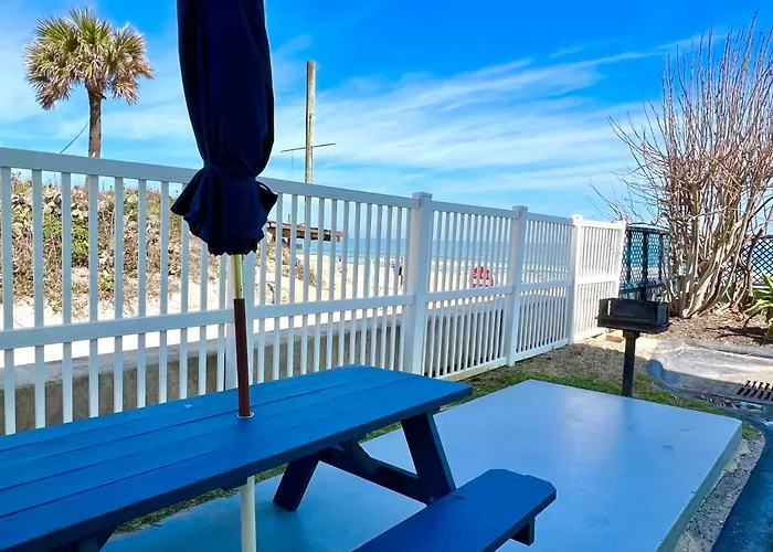 Beach Daze - Ocean Front At Symphony Beach Club!