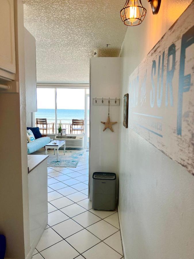 Daze - Ocean Front At Symphony Club! Holiday home
