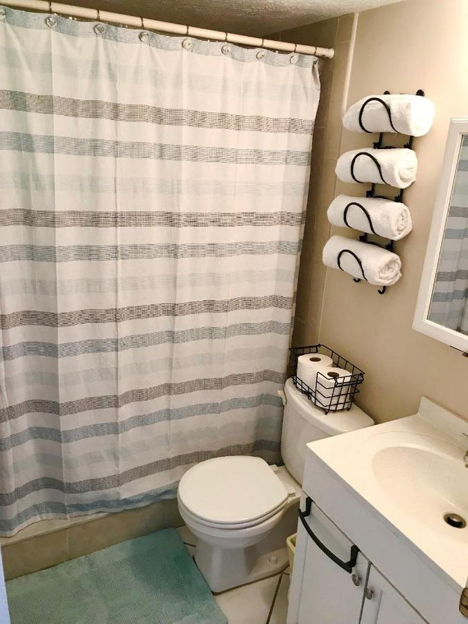 Holiday home Daze - Ocean Front At Symphony Club! Ormond Beach