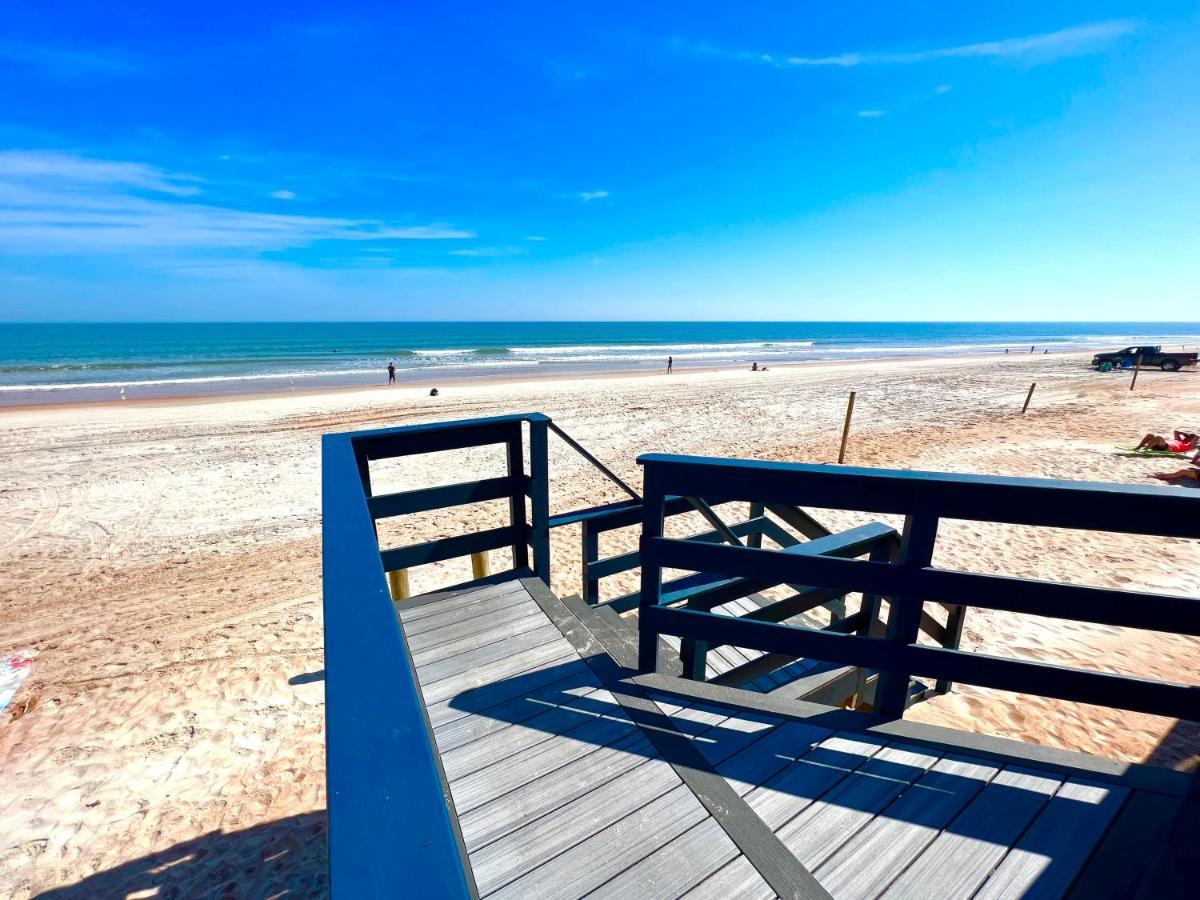 Daze - Ocean Front At Symphony Club! Holiday home